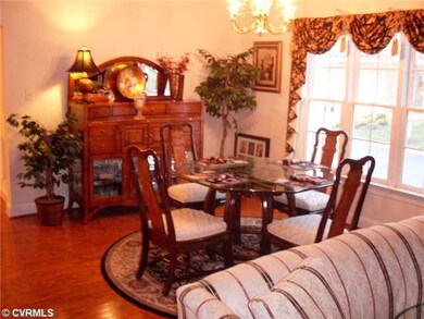 Dining Room - Hardwood Floors - Custom Curtains Co
