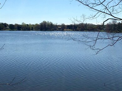 282 N Lakeshore Dr, Louisa, VA 23093 - photo 5