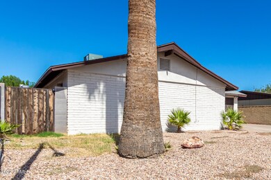 05 - Desert Cove