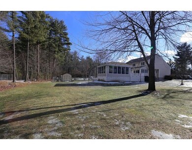 22 Woodside Dr, Londonderry, NH 03053 - photo 6