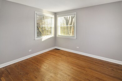 516 Crescent St unit 2, Wheaton, IL 60187 - photo 7