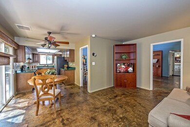 007_Kitchen into Family Room