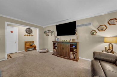 1300 NW Hearnes Ave, Blue Springs, MO 64015 - photo 7