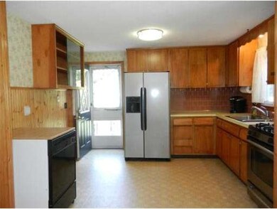 44 Ontario Dr, Hudson, MA 01749 - photo 3