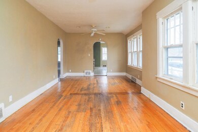 160 North Wabas Ave.-103