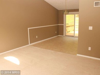 16133 Olmstead Ln, Woodbridge, VA 22191 - photo 5