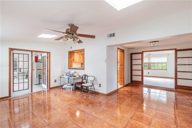 Familyroom/Diningroom