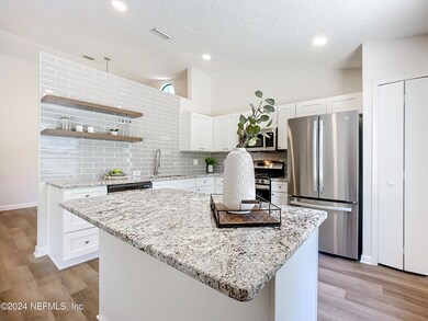 6080 Davon St, Jacksonville, FL 32244 - photo 3