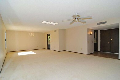 Concho interior front entry