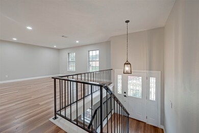 309 E Castle Harbour Dr, Friendswood, TX 77546 - photo 6