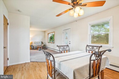 675 Cornett Rd, Sykesville, MD 21784 - photo 7