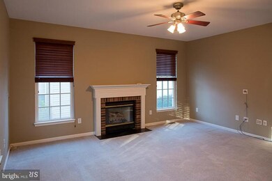 302 Buskin Ct, Severn, MD 21144 - photo 6