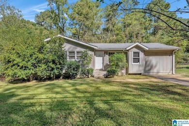 960 Edwards Lake Rd, Birmingham, AL 35235 - photo 2