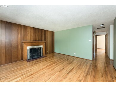 12795 SW Faircrest St, Portland, OR 97225 - photo 4