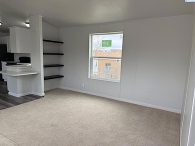 2105 N Steptoe St unit 106, Kennewick, WA 99336 - photo 3