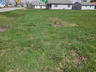 302 N Clark St, Reynolds, IN 47980 - photo 4