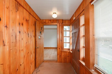 8 Wentworth St, Worcester, MA 01603 - photo 7