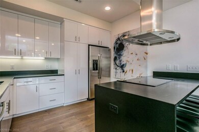 302 NE Black Apple Ln, Bentonville, AR 72712 - photo 7