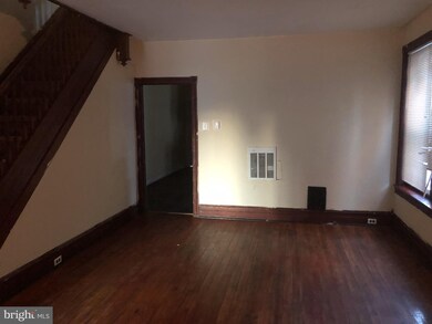 31 E 2nd St, Pottstown, PA 19464 - photo 3