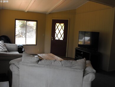 200 Scenic Dr N, Canyon City, OR 97820 - photo 7