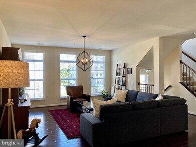 43609 Helmsdale Terrace, Chantilly, VA 20152 - photo 4