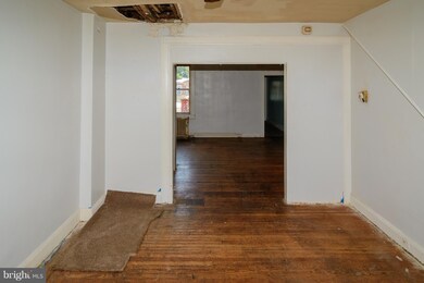 2882 Pelham Ave, Baltimore, MD 21213 - photo 2