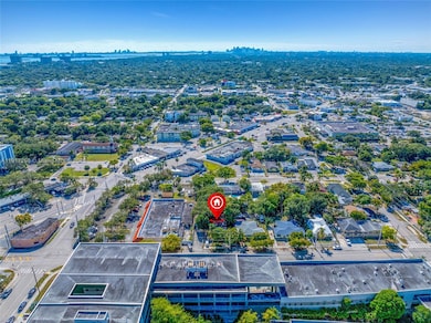 760 NE 131st St, North Miami, FL 33161 - photo 4