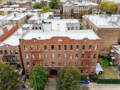 448 E 94th St, Brooklyn, NY 11212 - photo 4