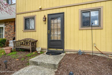18 Alec Dr unit 18, Howell, NJ 07731 - photo 2