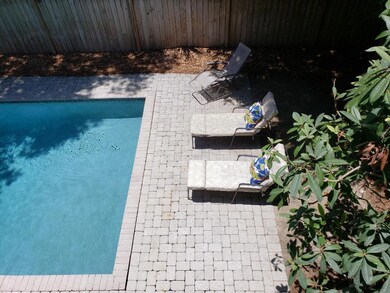 pool4