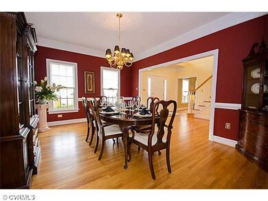 Dining Room - Huge Formal Dining Room with Crown M