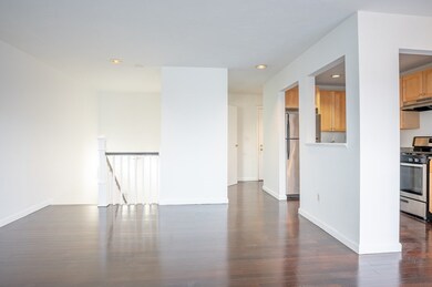 391 Hyde Park Ave unit 109, Roslindale, MA 02131 - photo 5