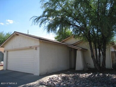 4621 N Brightside Drive 002