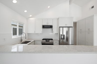 204 David Dr, Newport Beach, CA 92663 - photo 7