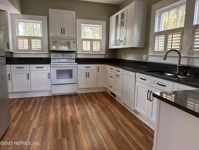 1228 Challen Ave, Jacksonville, FL 32205 - photo 3