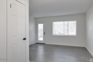 4613 N 74th St unit 2, Scottsdale, AZ 85251 - photo 2