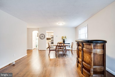 2605 N Winchester St, Arlington, VA 22213 - photo 4