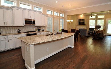 1055 Ginger Glade Ln, Pinehurst, TX 77362 - photo 3