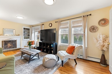 469 Boylston St, Newton Center, MA 02459 - photo 4