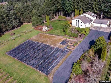 5911 SW Briar Patch Ln, Wilsonville, OR 97070 - photo 2