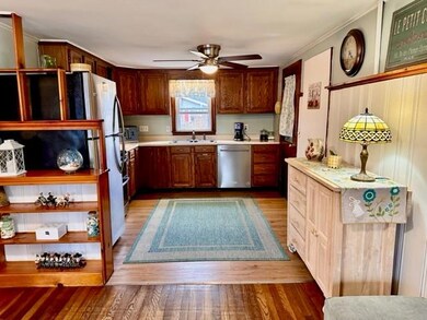 83 Wayland Trail, Narragansett, RI 02882 - photo 4