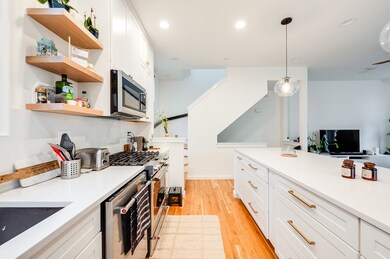 31 Jay St unit C, Cambridge, MA 02139 - photo 2