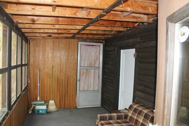 121 Outlet Rd, Dingmans Ferry, PA 18328 - photo 7