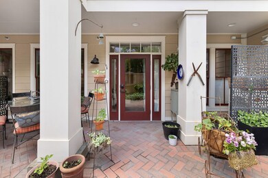 162 S Main St unit 1, Stowe, VT 05672 - photo 2