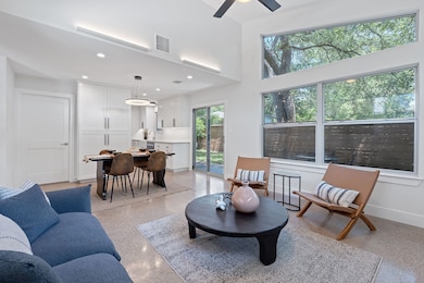 4716 Caswell Ave unit B, Austin, TX 78751 - photo 2