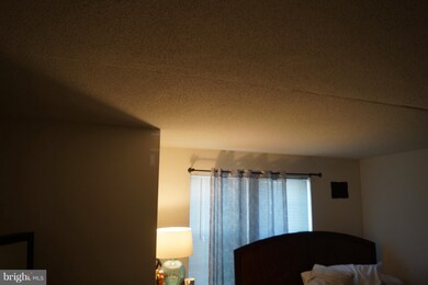 3805 Chesterwood Dr, Silver Spring, MD 20906 - photo 4