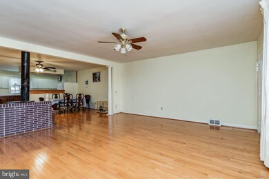 8048 Telegraph Rd, Severn, MD 21144 - photo 4