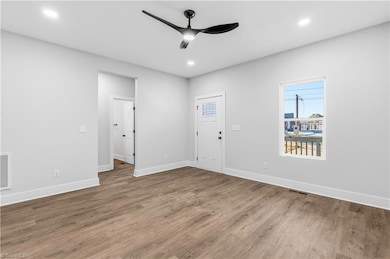 1103 Pegram Ave, High Point, NC 27263 - photo 5