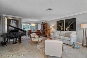 2264 living room