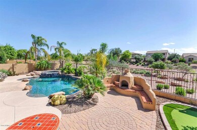 Pool, Fireplace